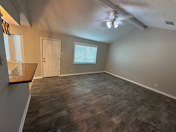 5th image of 3214 Whitesail Dr