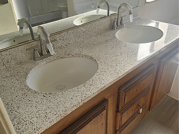 5th image of 140 W Pioneer Ave Space 47