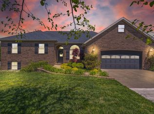 413 Bailiwick Dr, Rogersville, MO 65742