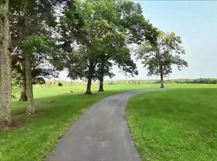 2457 Mayland Rd, Crossville, TN 38571