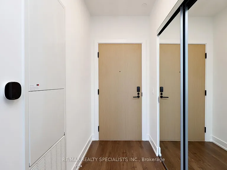 25 Cordova Ave #511 — Photo 6