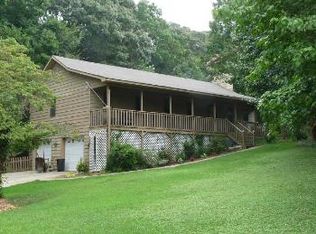 203 Ridgewood Ct, Woodstock, GA 30188