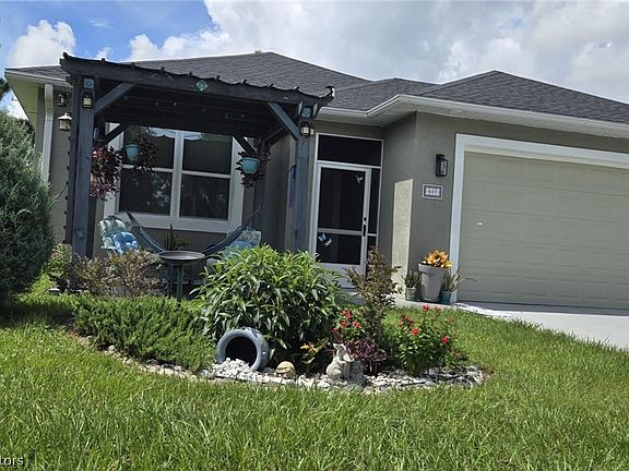 3rd image of 607 Porsche Ave