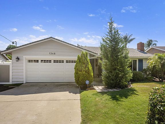 2nd image of 1346 Lindenwood Dr
