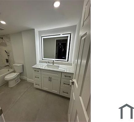3rd image of 11910 SW 13th Ct #11910