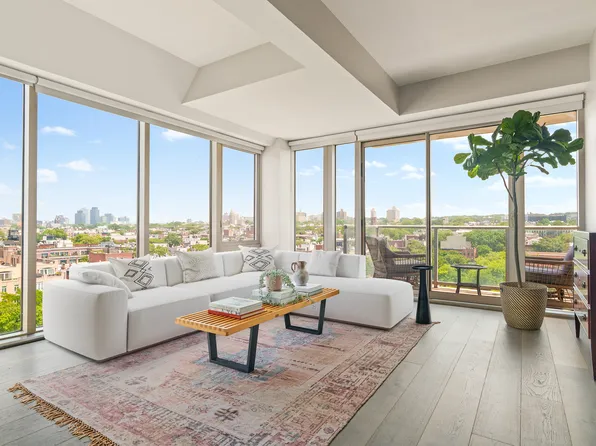 343 4th Avenue image 1 of 7