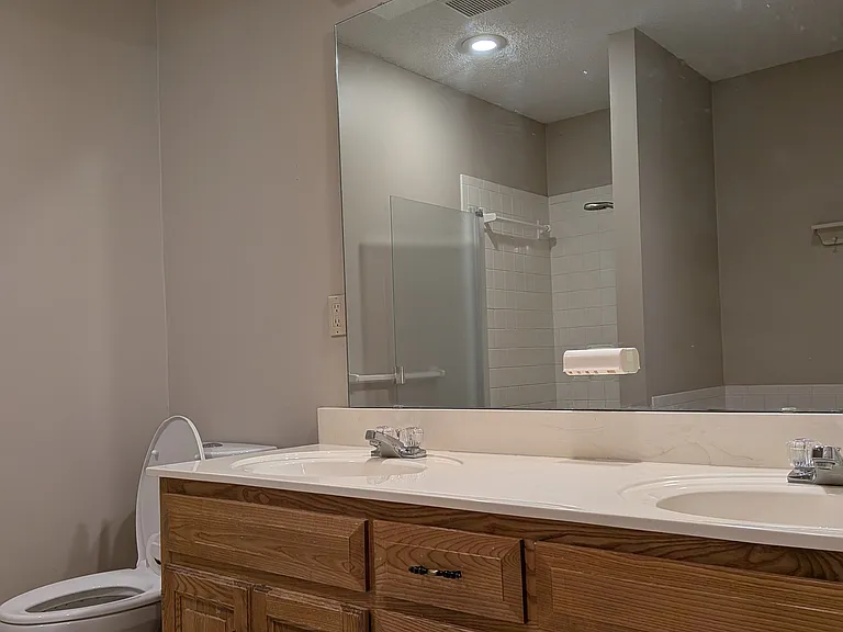 13115 Kessler St — Photo 31