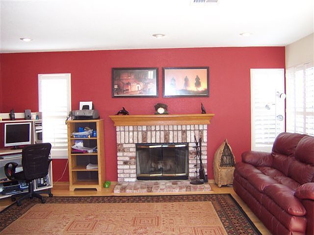 1st image of 1860 Foxwood Dr