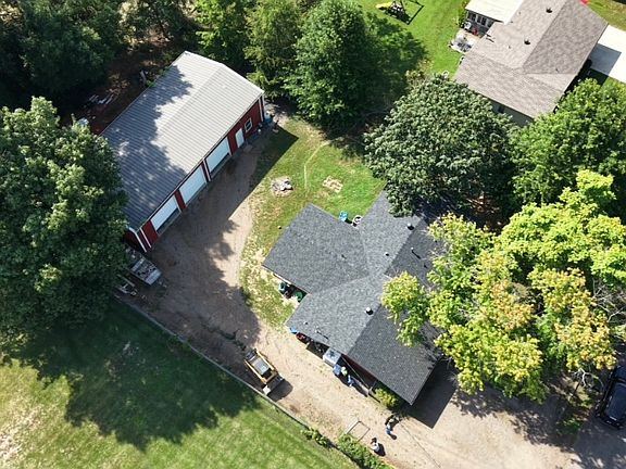 3rd image of 1105 Avenue 4 SE