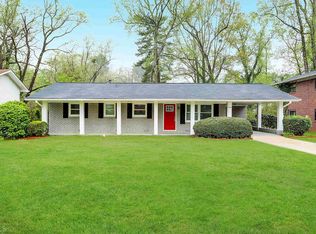 2215 Kilarney Rd, Decatur, GA 30032