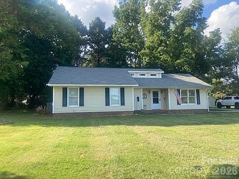 1st image of 3120 Basilwood Cir