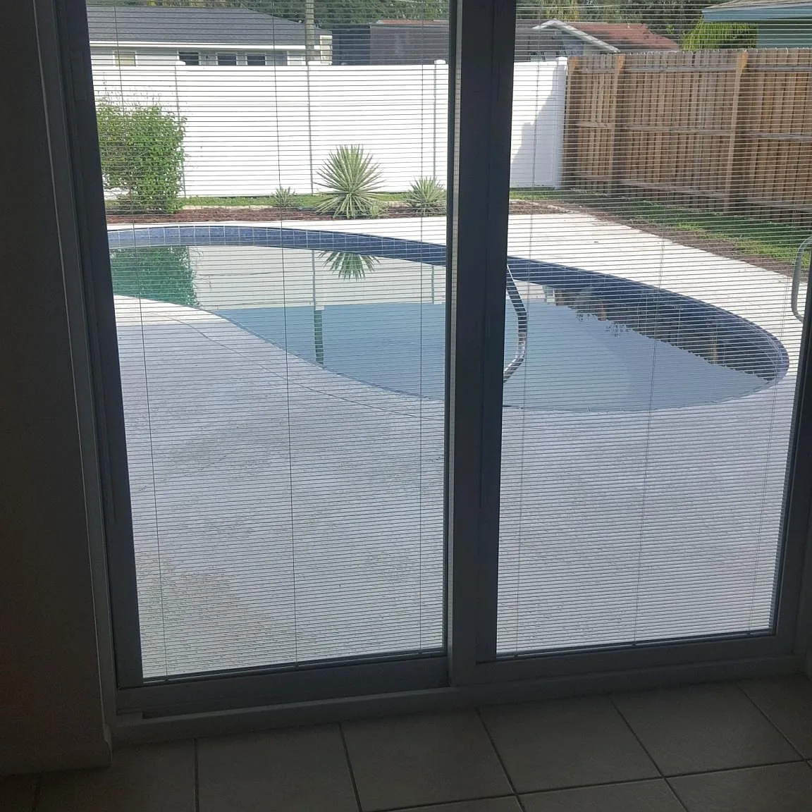 3 bed, 2300 sqft, $2,495 — Photo 3