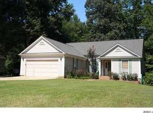102 Aurora Ln, Huntersville, NC 28078