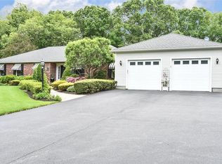 87 Tockwotton Farm Rd, North Kingstown, RI 02852