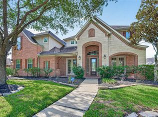 11803 Silverwood Bend Ln, Cypress, TX 77433