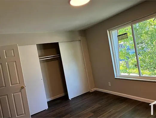 2 bed, $900 — Photo 2