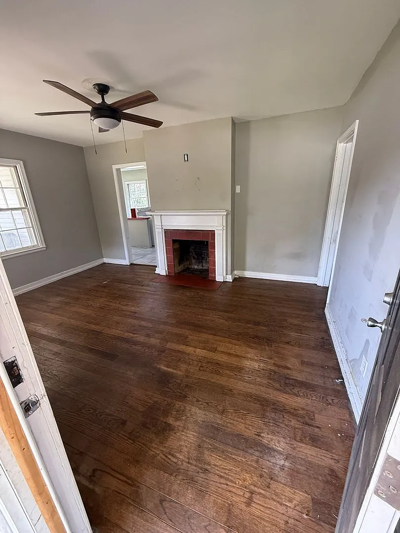 2 bedroom 1 bath house — Photo 2