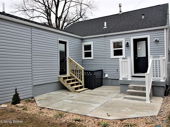 5th image of 2909 Bowman Ave