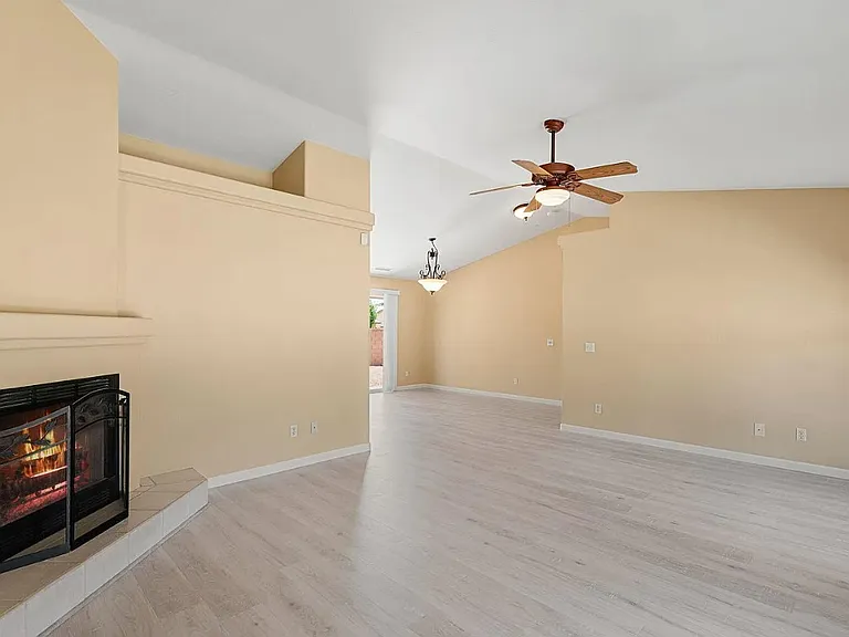 7185 N Summit View Dr — Photo 7