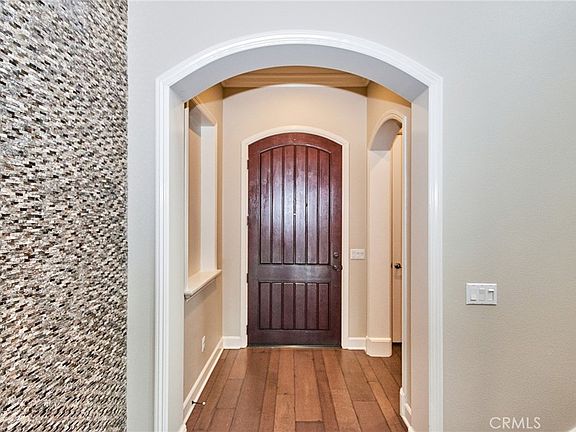 2nd image of 116 Bridle Path
