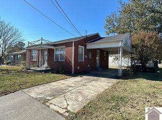 851 S 3rd St, Mayfield, KY 42066