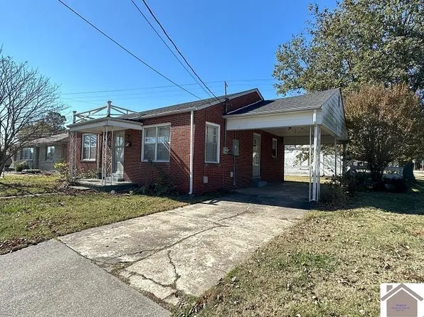851 S 3rd St, Mayfield, KY 42066