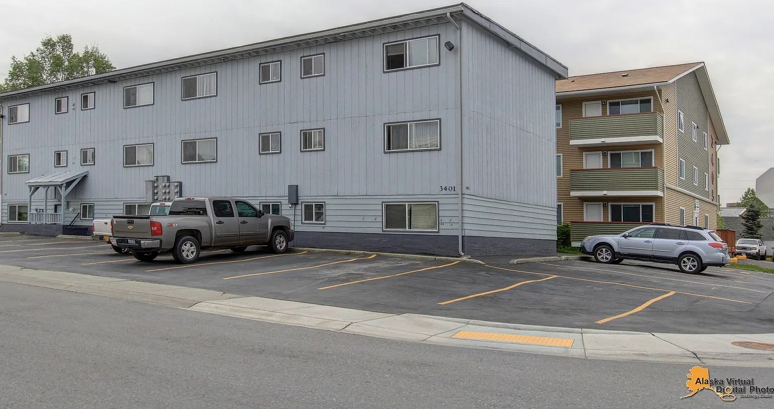 Eureka Apartments — Photo 2