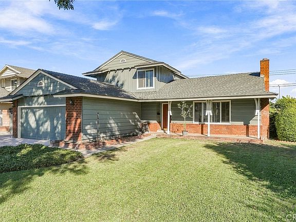 3rd image of 12439 Catalpa Ave
