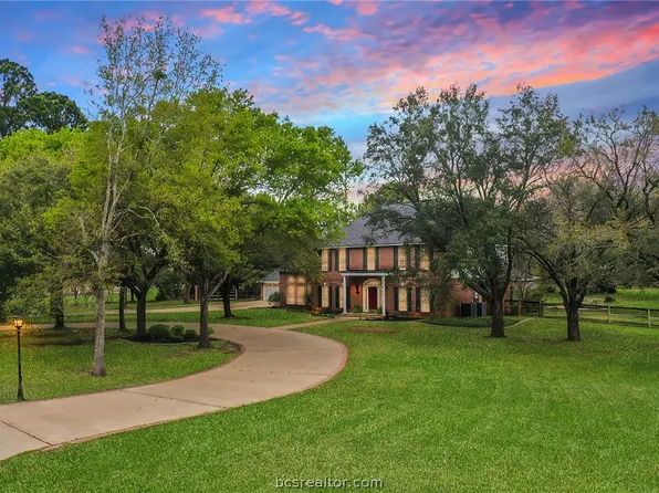 6 Lori Ln, College Station, TX 77845