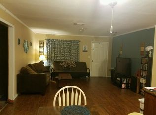 203 Grizzle Ln, Pocola, OK 74902