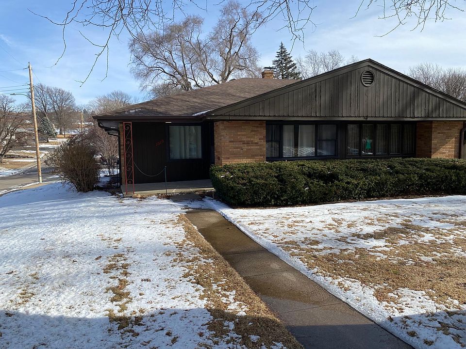 1st image of 1313 N 58th St