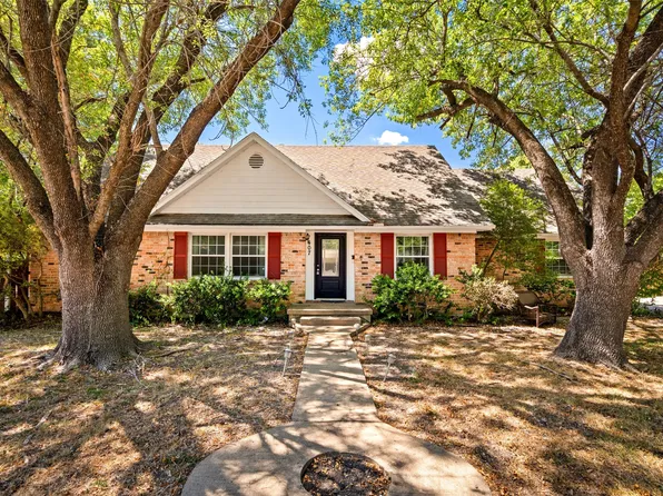 407 John Arden Dr, Waxahachie, TX 75165
