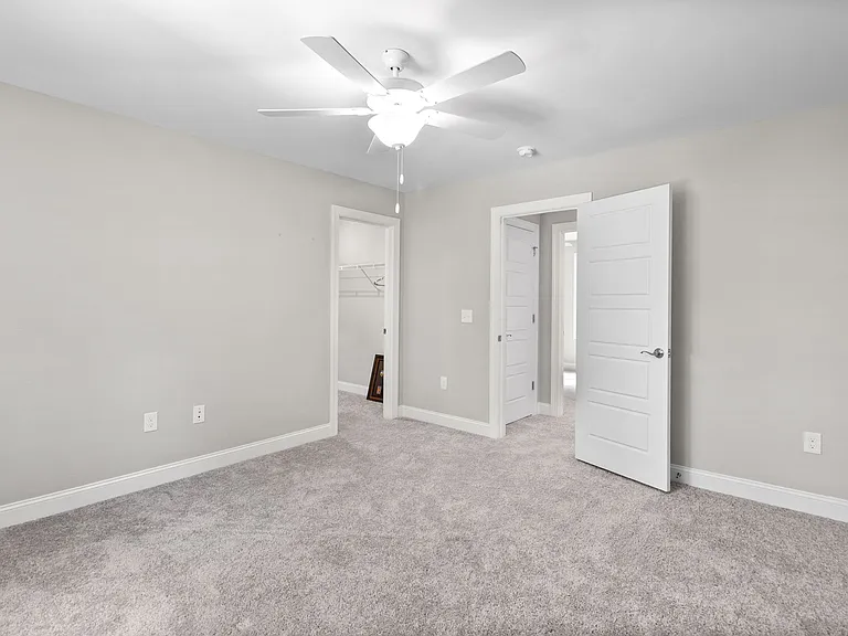 807 Thrush Dr — Photo 26