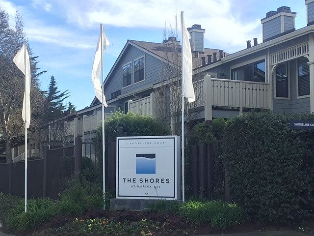 1st image of 20 Shoreline Ct