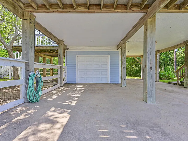 1578 Railroad Ave — Photo 29
