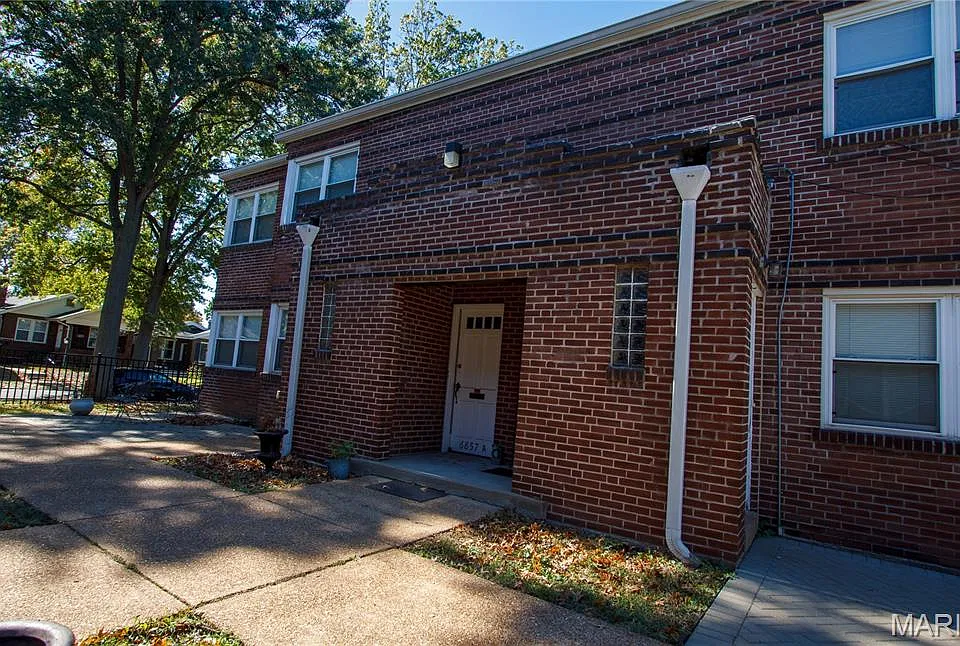 6857-A Plymouth Ave #A