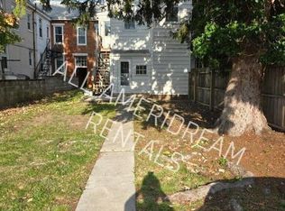 205 Baltimore St FLOOR 2, Hanover, PA 17331