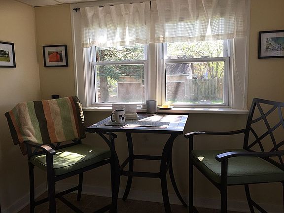 Breakfast nook facing east