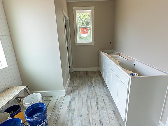 5th image of 14447 Woodland Creek Dr