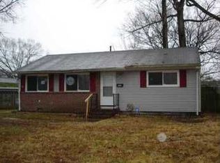 609 Houston Ave, Hampton, VA 23669