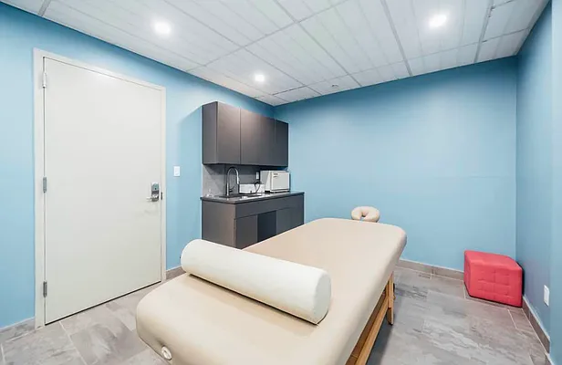 Rented by Carnegie Management Inc | media 10