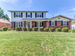 2520 Blackforest Dr, Saint Louis, MO 63129