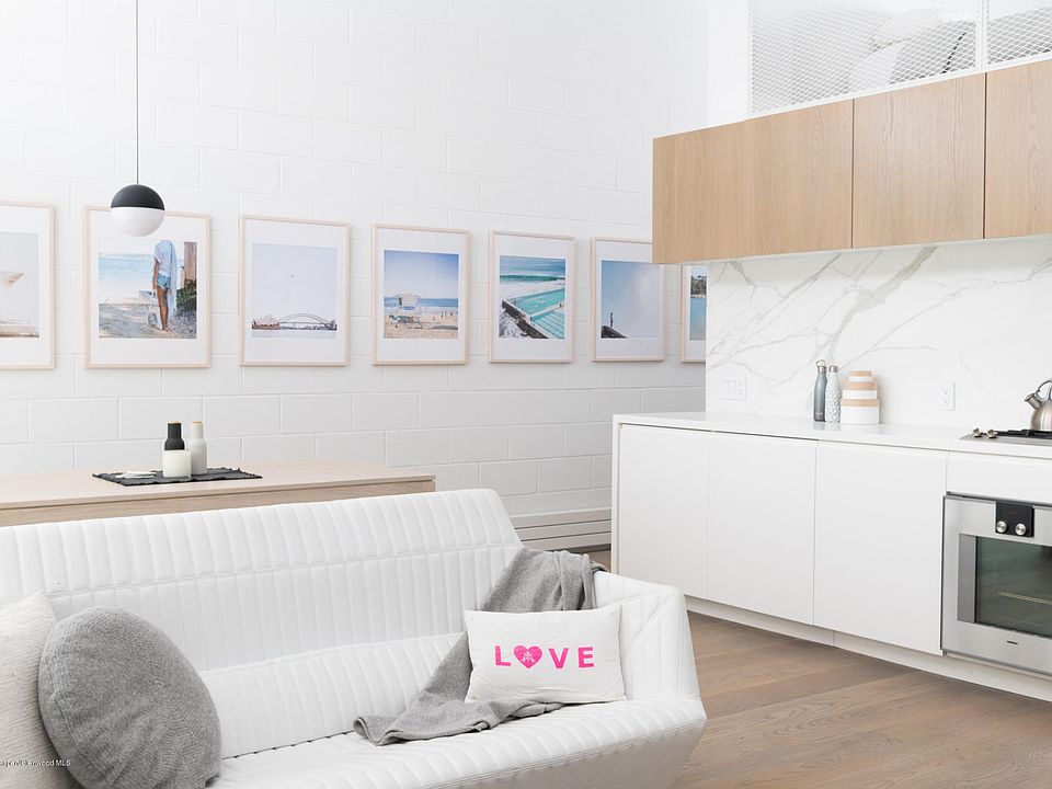 LivingKitchen