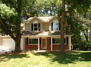 852 Doerwood Ct, Saint Louis, MO
