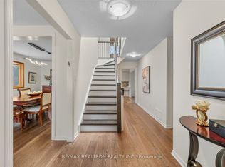 9 Whittington Ct, Markham, ON L3T7C5