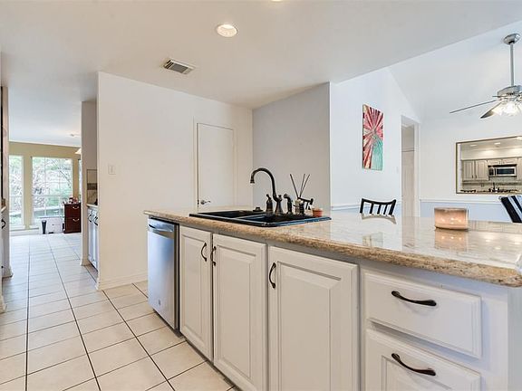 2nd image of 11815 Poplar Creek Dr