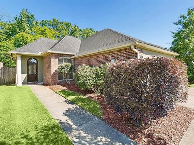 5207 Eastbay Dr, Baton Rouge, LA, 70820