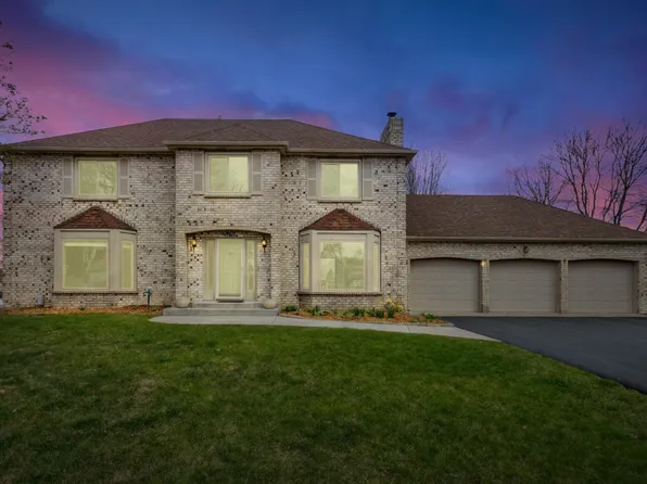 4665 Terraceview Ln N, Plymouth, MN 55446