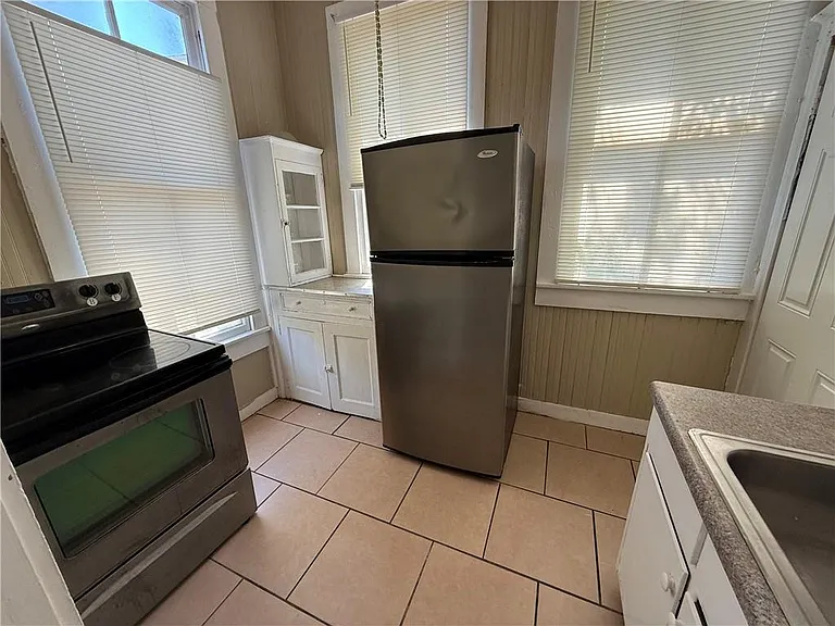12 S Catherine St #4 — Photo 3