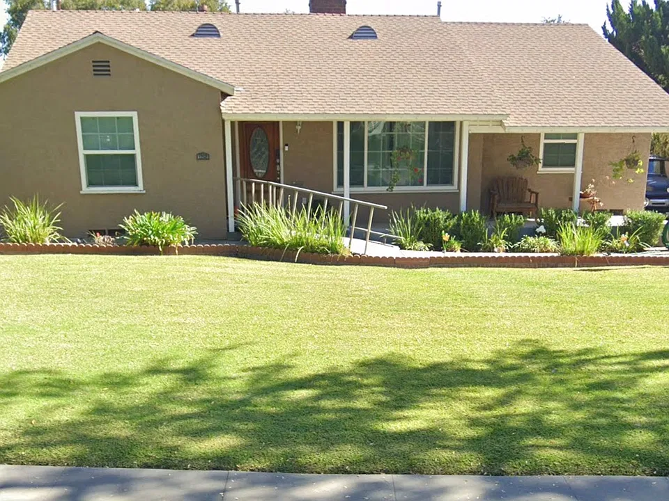 1752 Westwood Pl